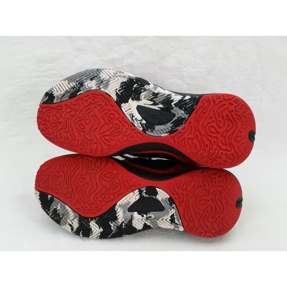 Youth Under Armour Basketball Shoes Red Black Sneakers Art 3025617-600 6.5Y 6.5 - Picture 9 of 13